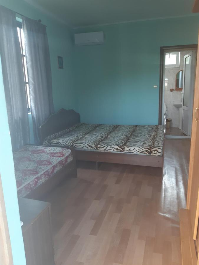 Guesthouse On Topchan 17 New Athos Εξωτερικό φωτογραφία