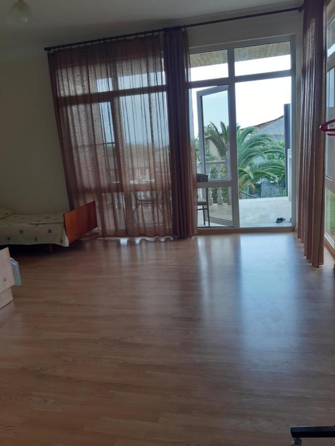 Guesthouse On Topchan 17 New Athos Εξωτερικό φωτογραφία
